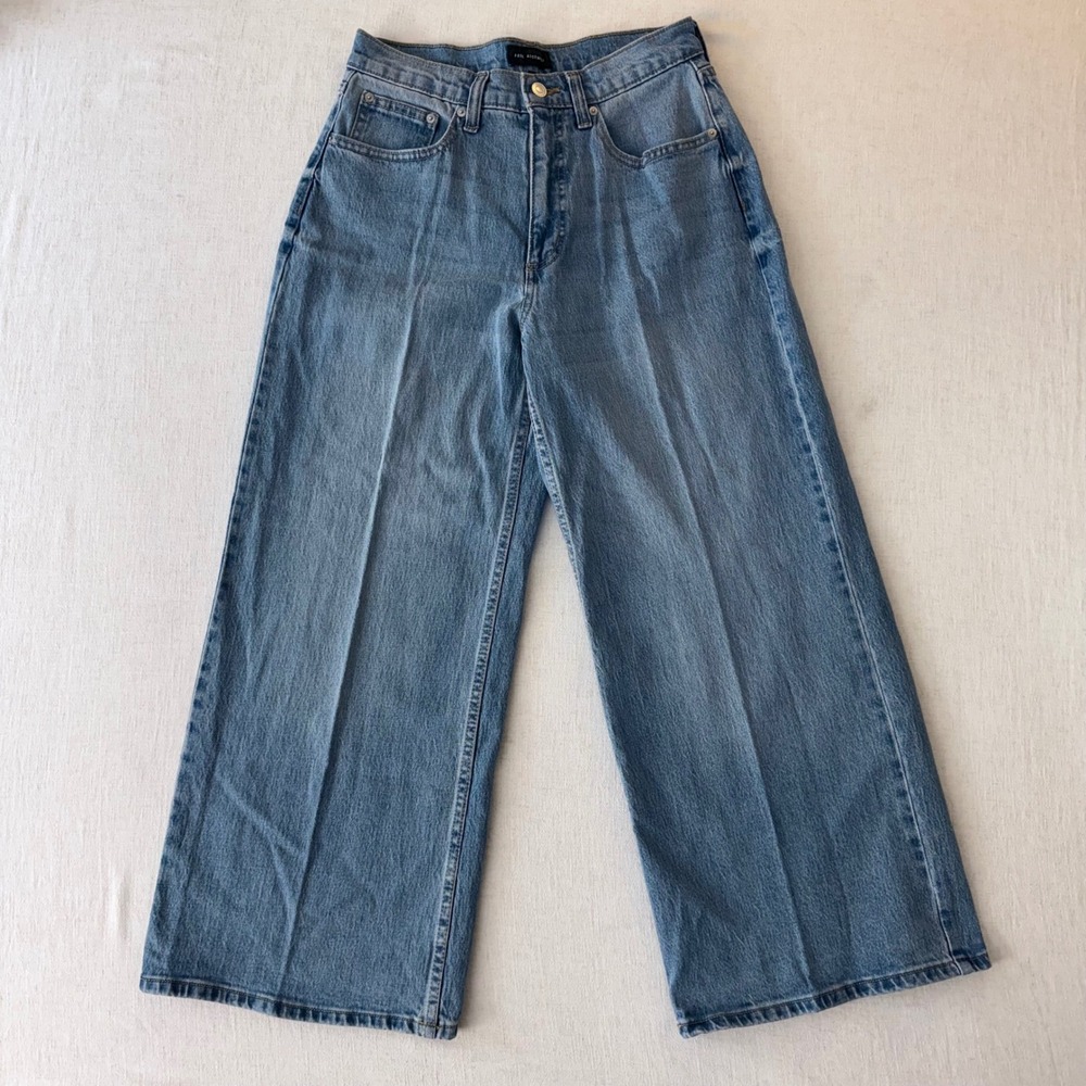 Wide Leg Women's Jeans in Light Blue Denim